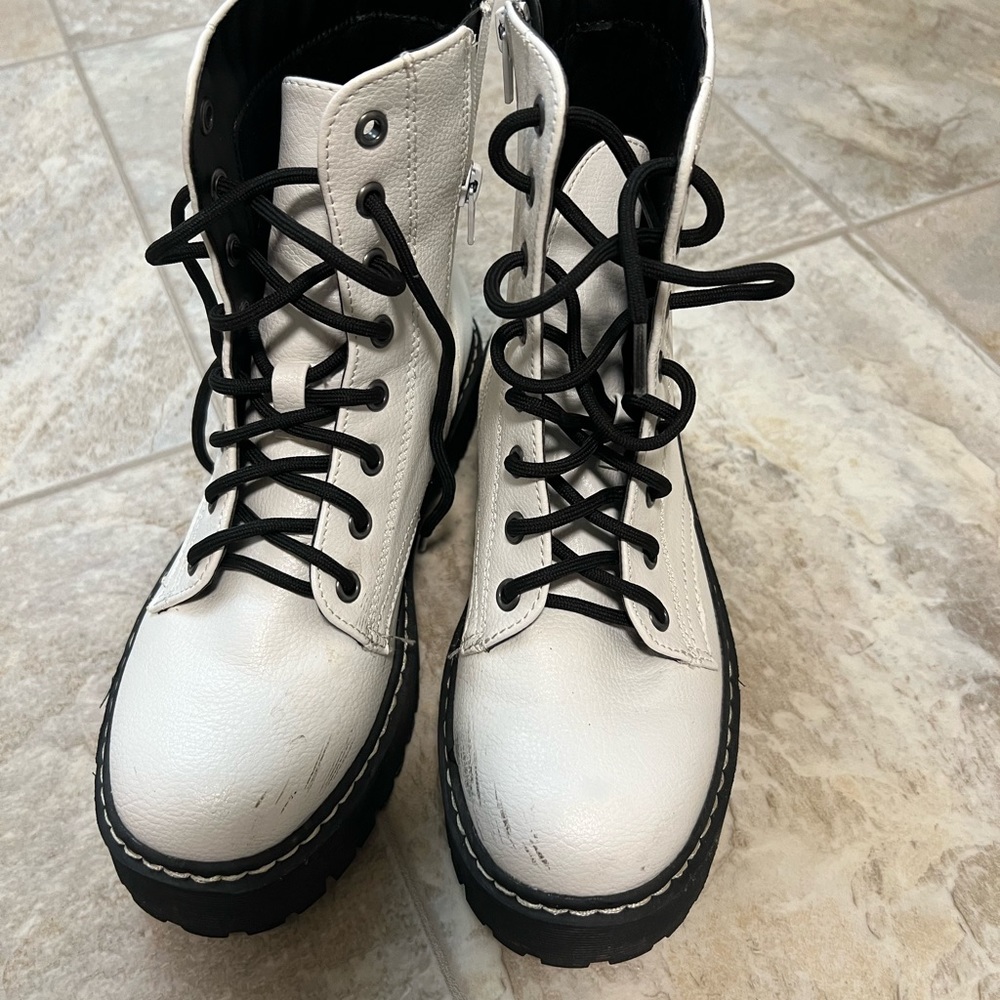 Mix No.6 Combat Boots!